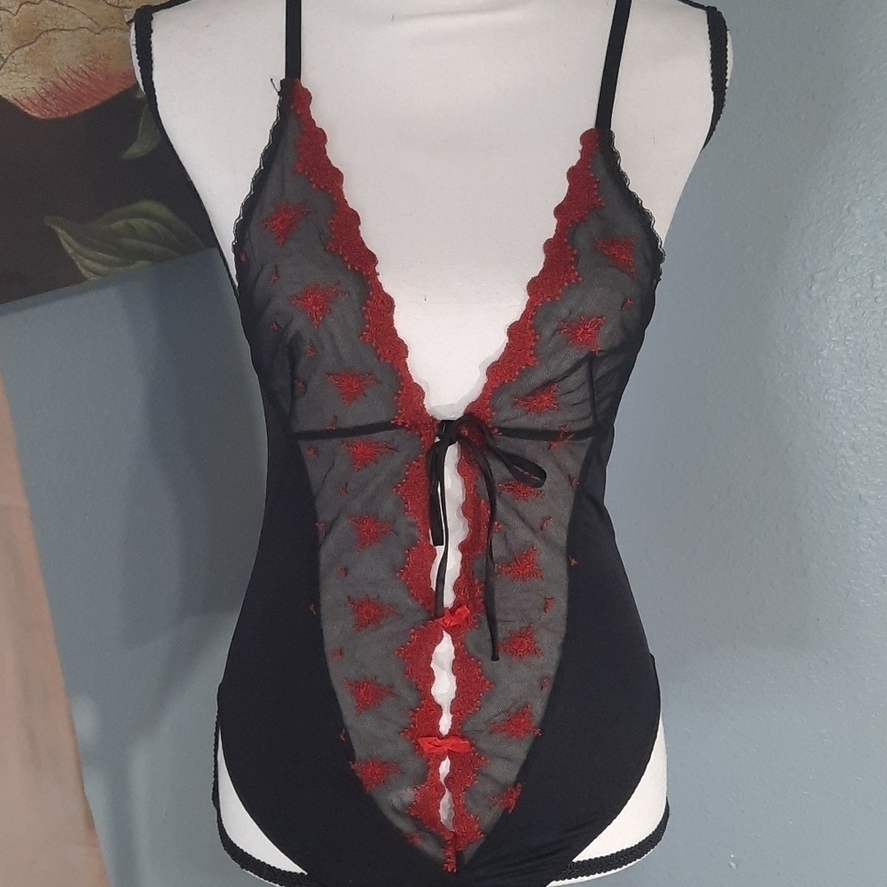 Vintage Y2k Black & Red Lace Front Teddy Bodysuit - Picture 2 of 9